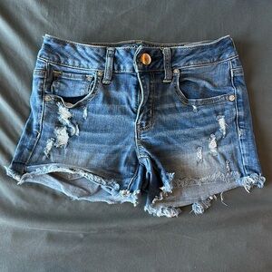 American eagle denim jean shorts size 4